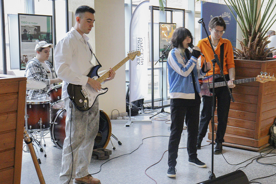 �� ��������� �� ������������ ����������: ��� ������� ������� 83-� ���� ��������